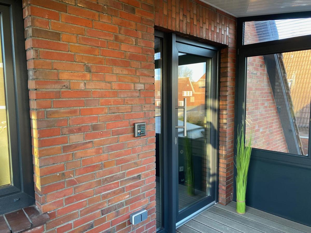 Haus Pirola Esens Apartment Екстериор снимка